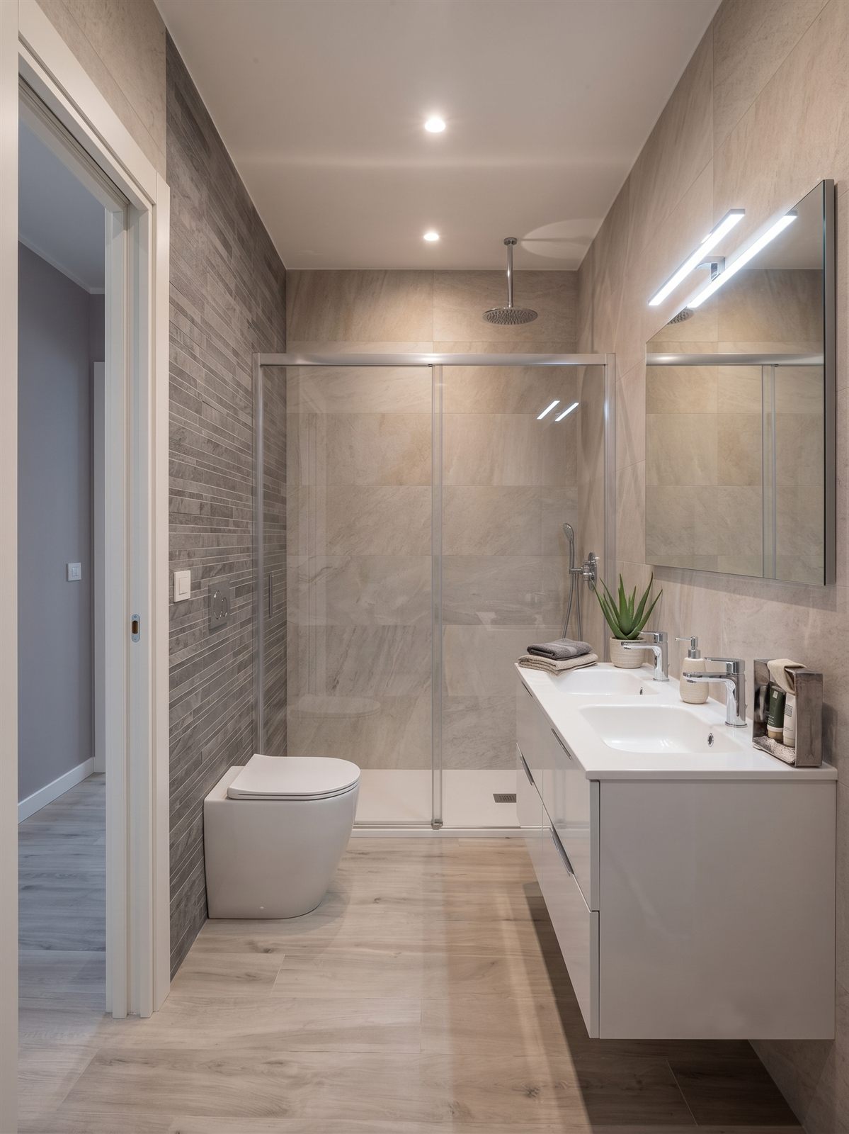 Secondo bagno della villa in Versilia dopo l'intervento